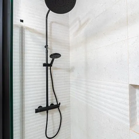 Espectacular Piso Reformado Al Lado Del Rio Turia Apartamento