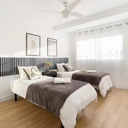 Espectacular Piso Reformado Al Lado Del Rio Turia *